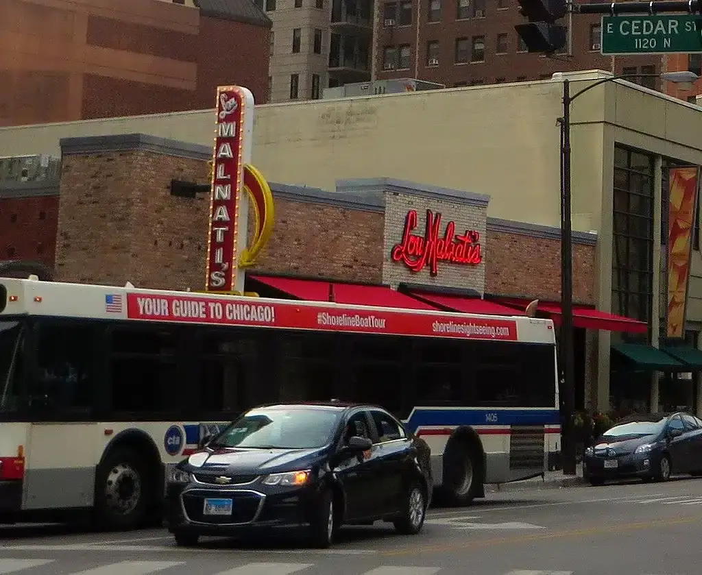 Lou Malnatis Store Front